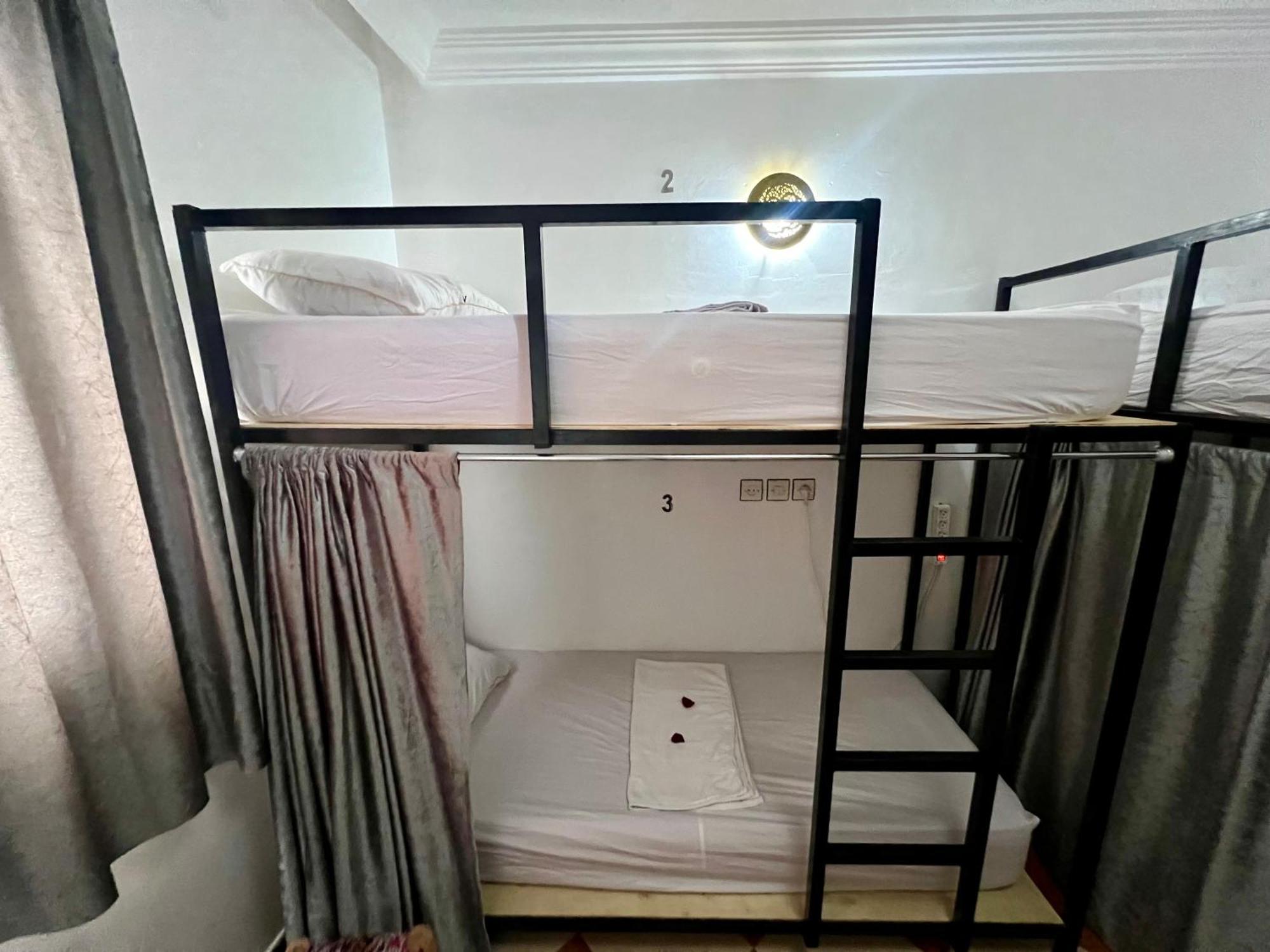 Hostel Dar Oussama Rabat Exterior foto
