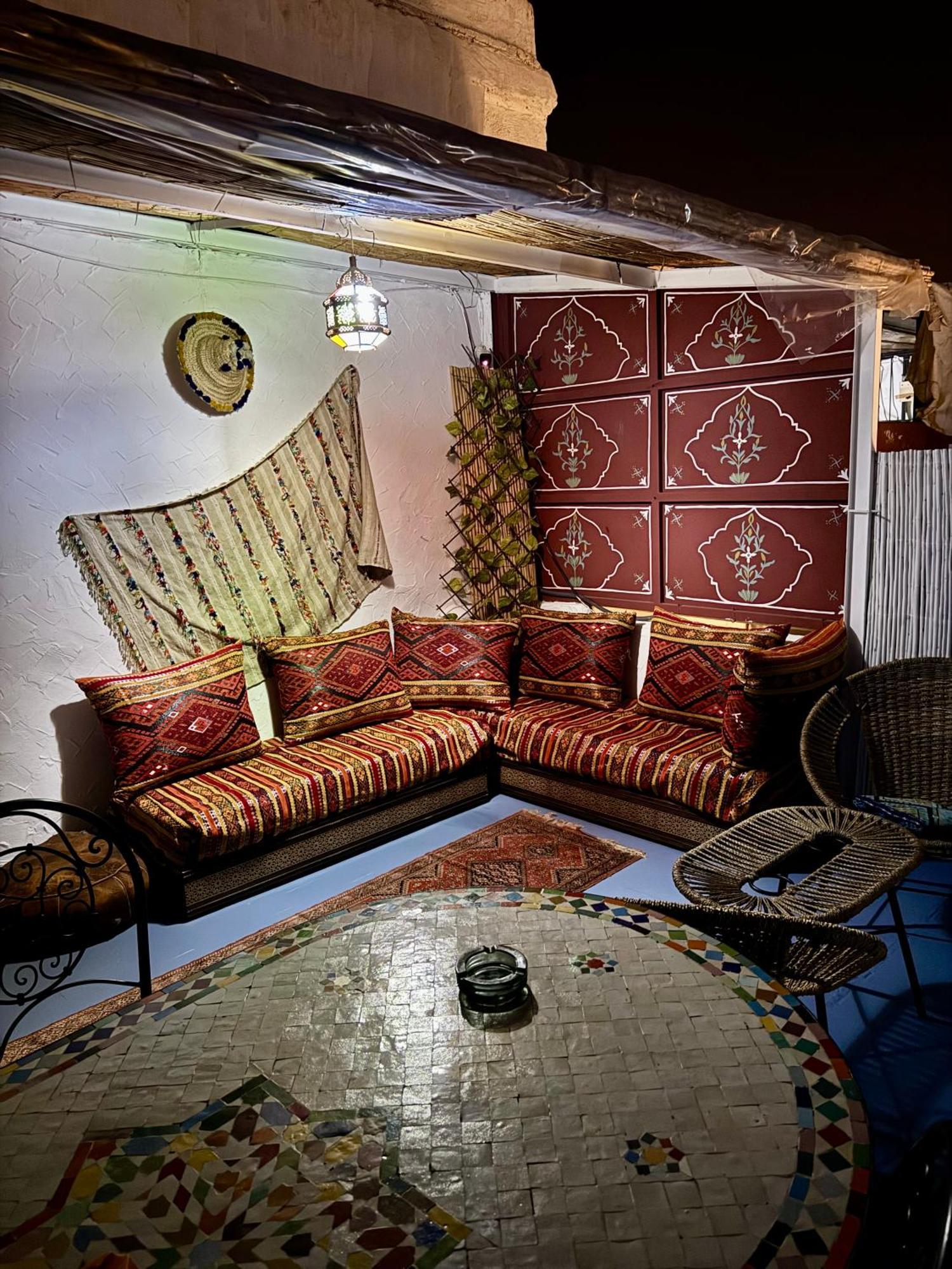 Hostel Dar Oussama Rabat Exterior foto